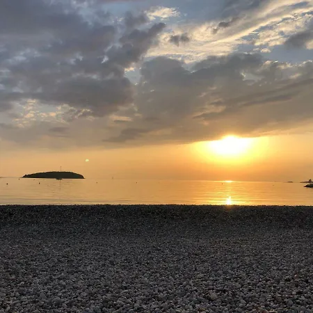 Mini Funtana ポレッチ